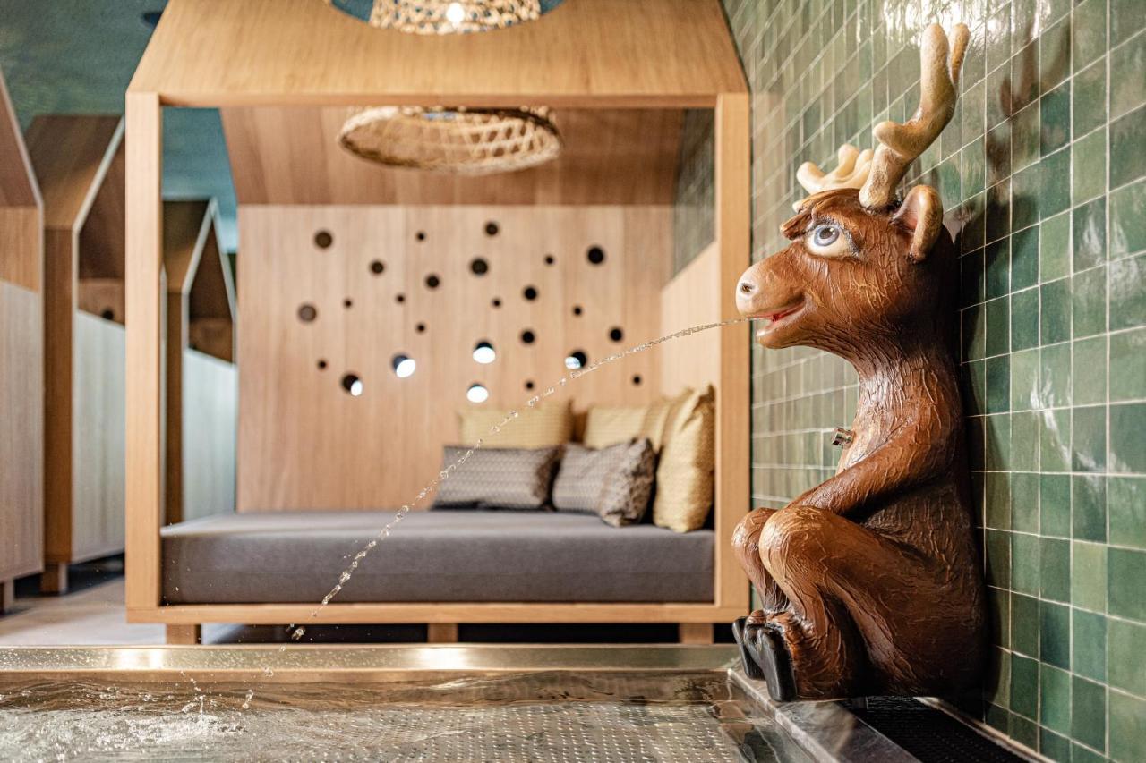 Alpine Luxury Spa Resort Schwarzenstein Lutago Exteriör bild